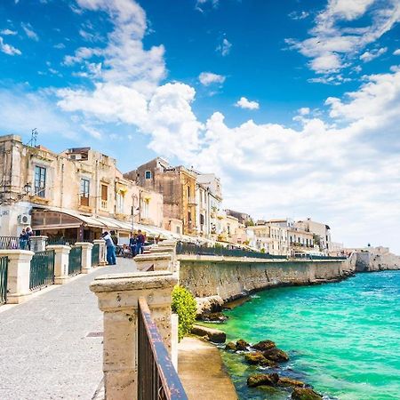 Al Blu Ortigia Apartments Syrakusa Exteriör bild